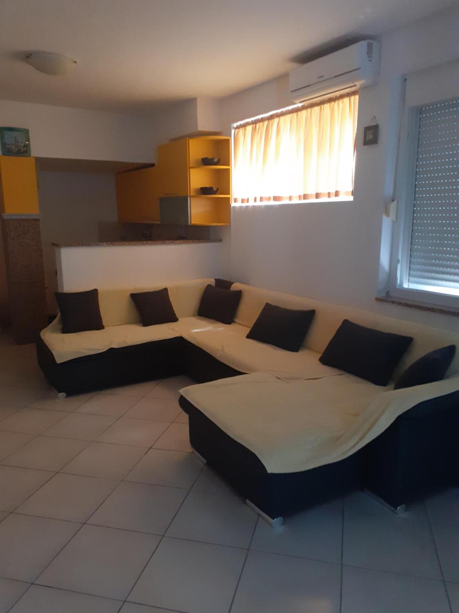 Apartments Nina Sutivan Extérieur photo