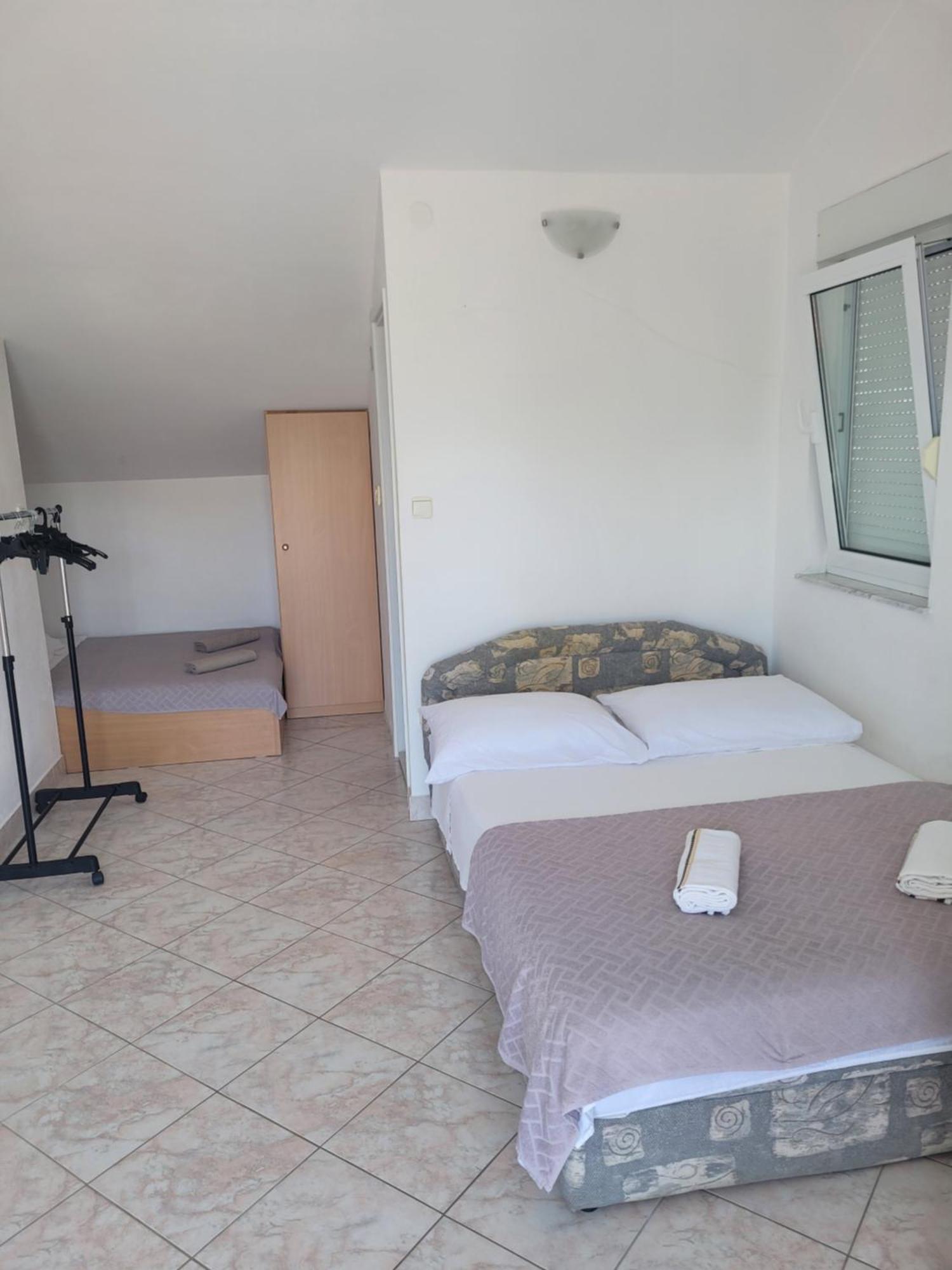 Apartments Nina Sutivan Extérieur photo
